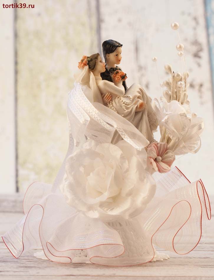 В рай на руках любимого - Фигурка на свадебный торт