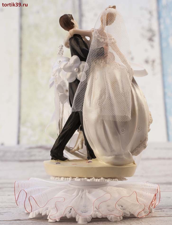 Танец с любимым рядом - Фигурка на свадебный торт