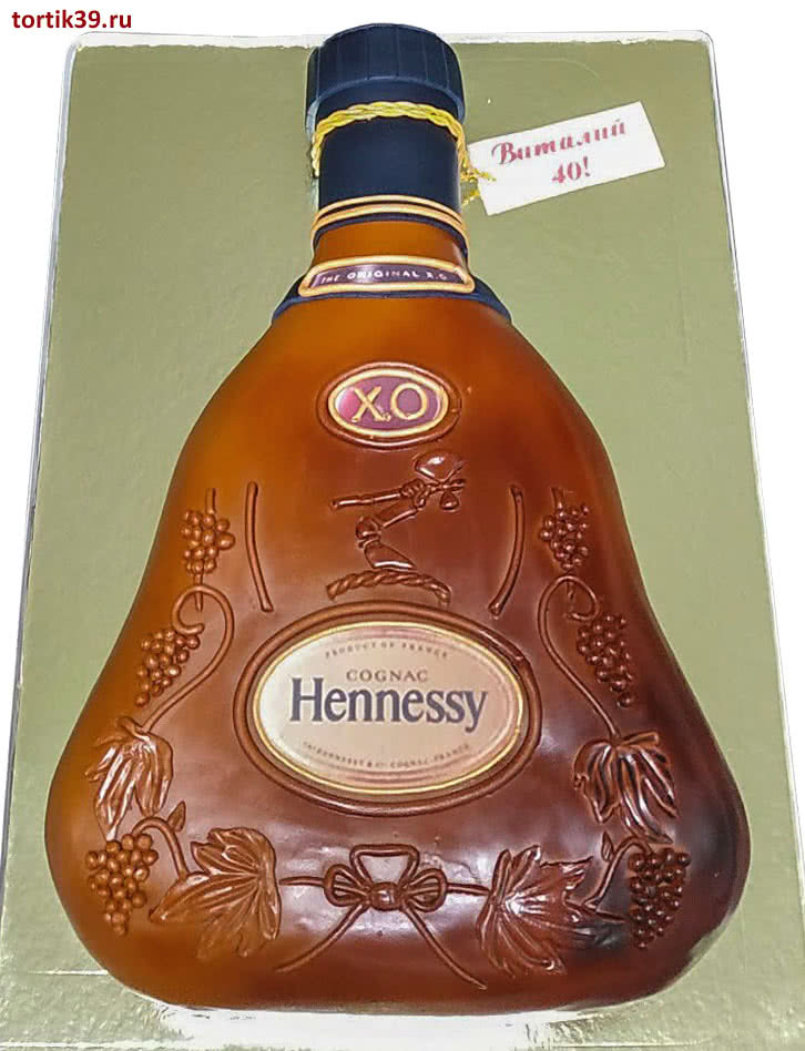 Торт «Бутылка коньяка Hennessy»